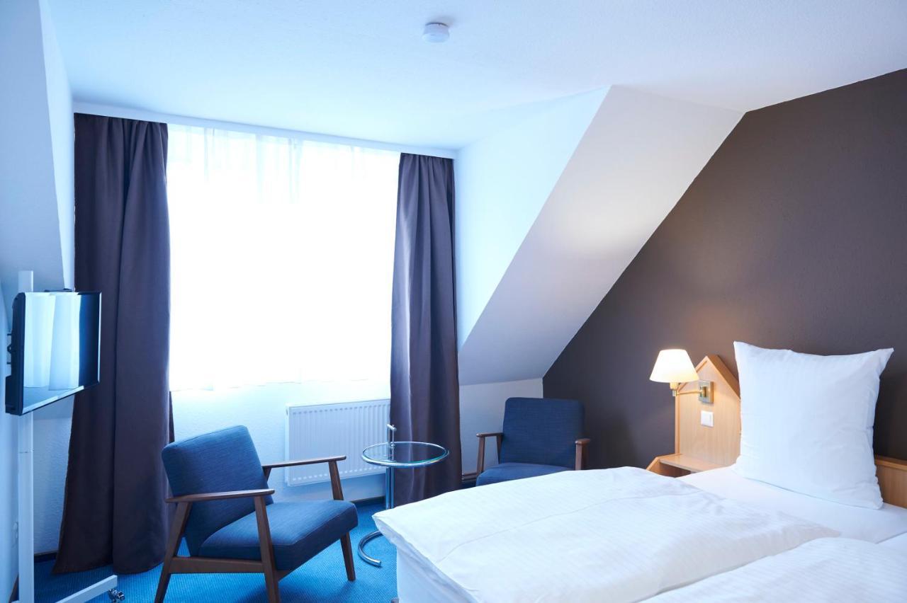 Augustin'S Hotel メーアスブルク エクステリア 写真